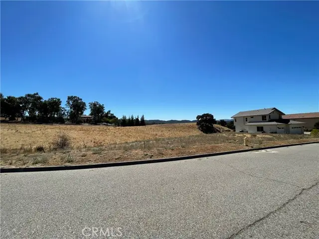 2140 Holly Drive, Paso Robles, CA 93446 - #1