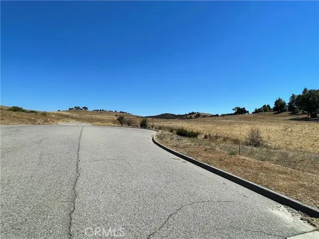 2140 Holly Drive, Paso Robles, CA 93446 - #3