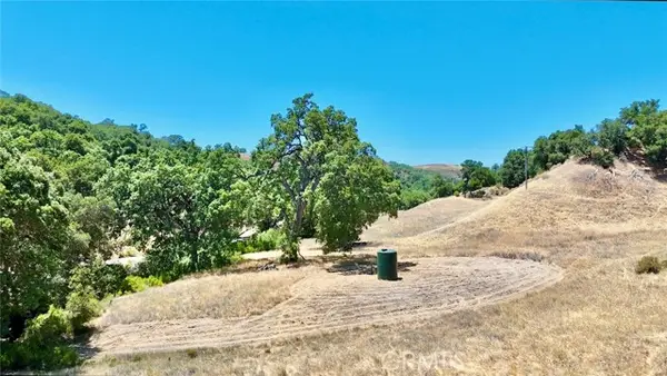 74921 Copperhead Road, Bradley, CA 93426