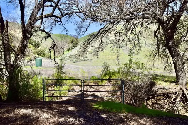 74921 Copperhead Road, Bradley, CA 93426 - #2
