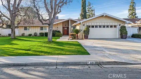 601 Vista Verde Way, Bakersfield, CA 93309