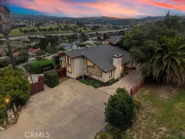 1041 Ritchie Road  #B, Grover Beach, CA 93433