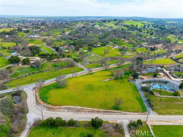 1440 Fire Rock Loop, Templeton, CA 93465