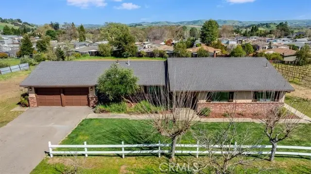 1225 Santa Rita, Templeton, CA 93465 - #2