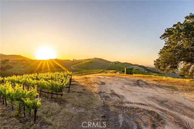 2762 Adelaida Road, Paso Robles, CA 93446 - #3