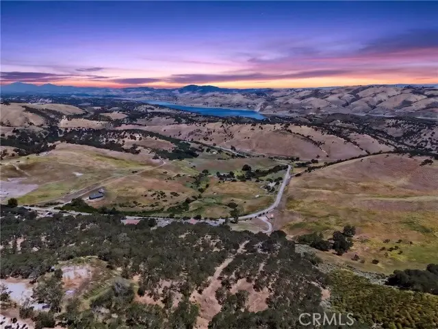 4575 Interlake, Bradley, CA 93426 - #1