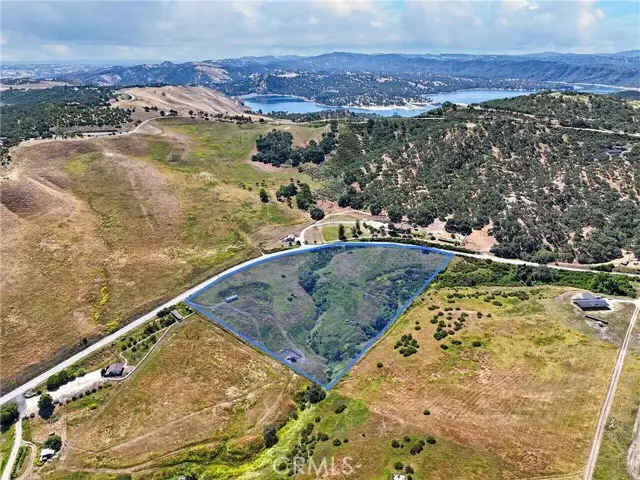 4575 Interlake, Bradley, CA 93426 - #2
