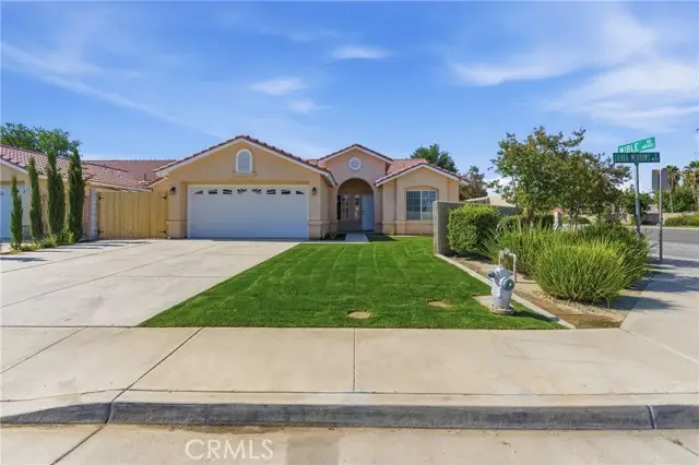 3217 Sierra Meadows, Bakersfield, CA 93313 - #2