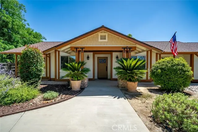 2385 Larkfield Place, Paso Robles, CA 93446 - #2