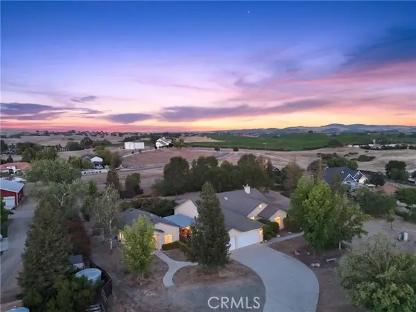 5696 Loma Real, Paso Robles, CA 93446