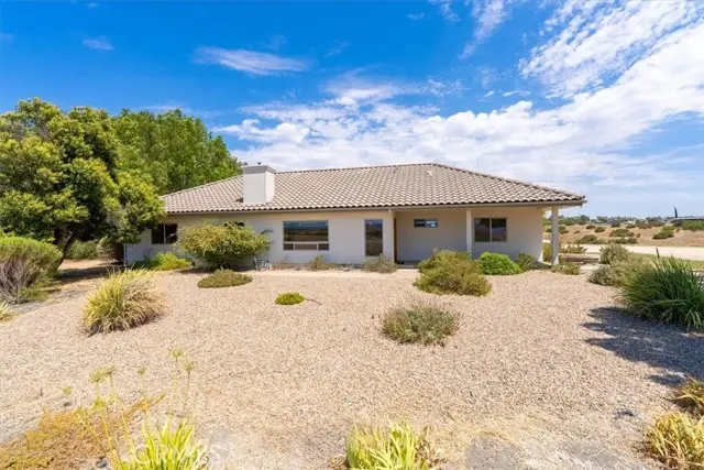 6269 Hog Canyon Road, San Miguel, CA 93451 - #2