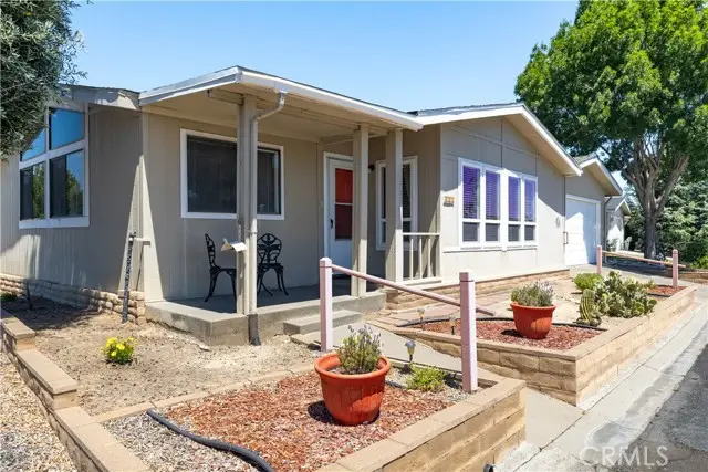 321 Lark, Paso Robles, CA 93446 - #2