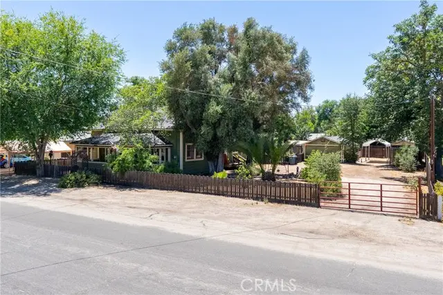 155 N 2nd Street, Shandon, CA 93461 - #1