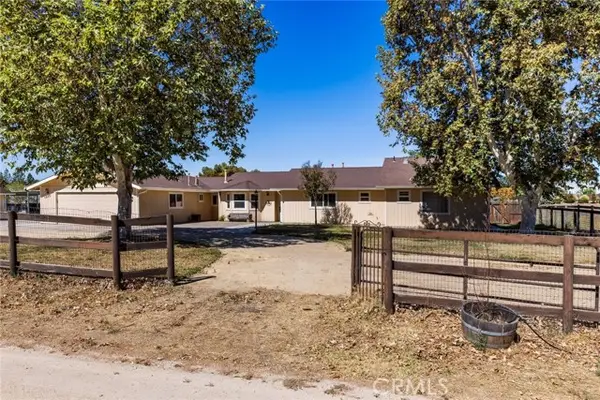 5955 Whispering Oaks Way, Paso Robles, CA 93446