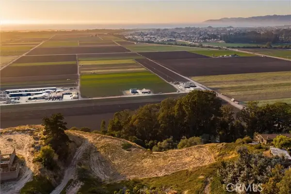 4 Castle Bluff Road, Arroyo Grande, CA 93420