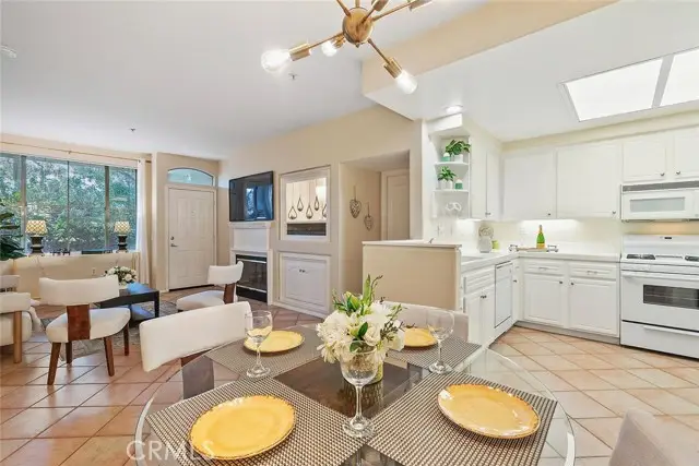 1703 Solvay Aisle  #106, Irvine, CA 92606 - #3