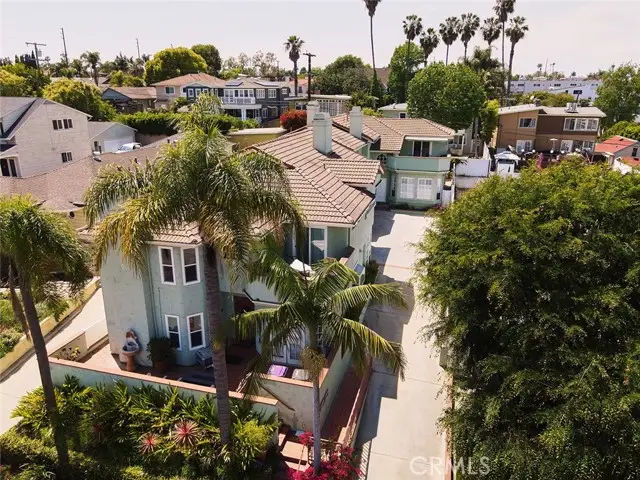 385 Park Avenue, Long Beach, CA 90814 - Image #1