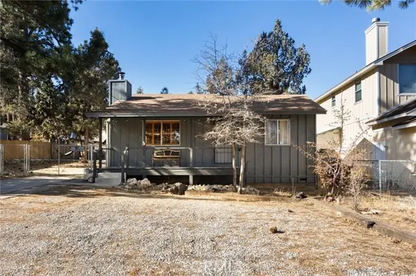 130 Maple Lane, Sugarloaf, CA 92386