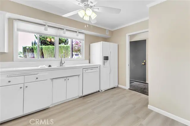 622 Esther Way, Redlands, CA 92373 - #3