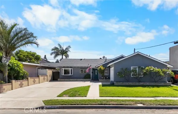 15072 Sussex Circle, Huntington Beach, CA 92647