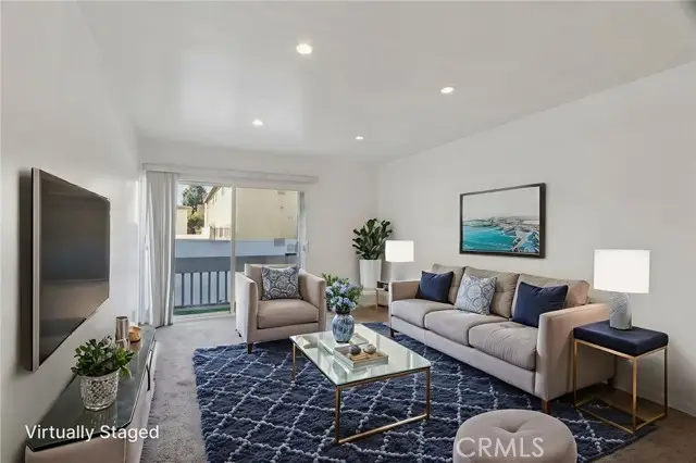 18620 Hatteras Street  #247, Tarzana, CA 91356 - Image #1