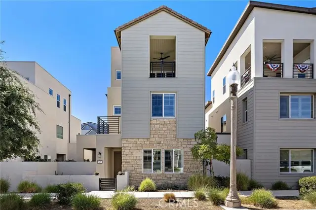 163 Crossover, Irvine, CA 92618 - Image #1