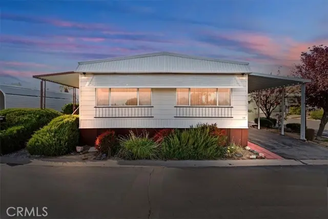 54999 Martinez Trail  #65, Yucca Valley, CA 92284 - Image #2