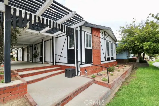 14020 Lake Crest Drive  #84, La Mirada, CA 90638 - #3
