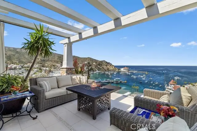 133 Upper Terrace Road, Avalon, CA 90704 - Image #1