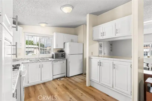 10701 Cedar  #112, Bloomington, CA 92316 - Image #3