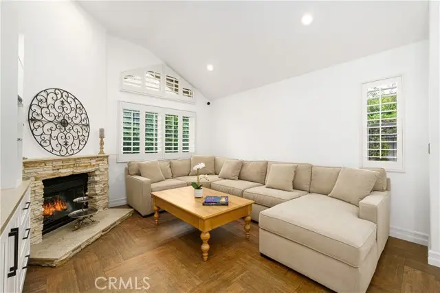 20 Wintermist, Irvine, CA 92614 - #3