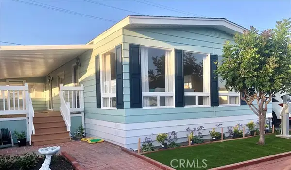 16222 Monterey Lane  #327, Huntington Beach, CA 92649