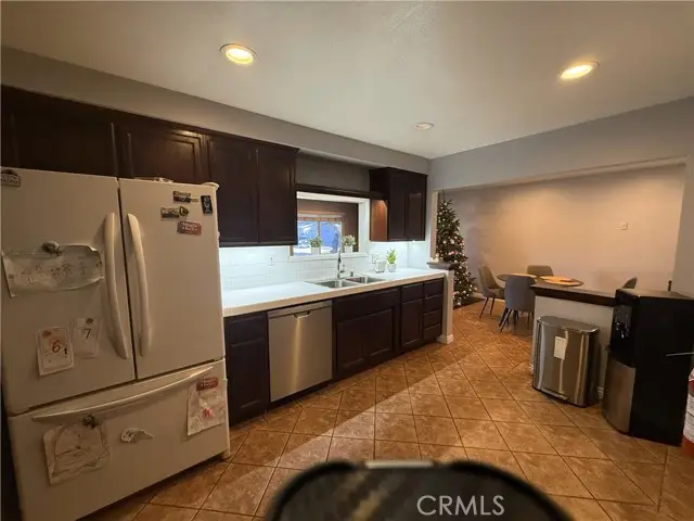 288 Royal Coach, Pomona, CA 91767 - #2