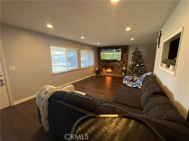 288 Royal Coach, Pomona, CA 91767 - #3