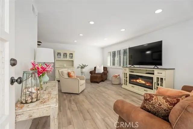 16442 Poco, Huntington Beach, CA 92649 - Image #3