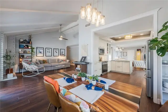 20582 Queens Park, Huntington Beach, CA 92646 - Image #3