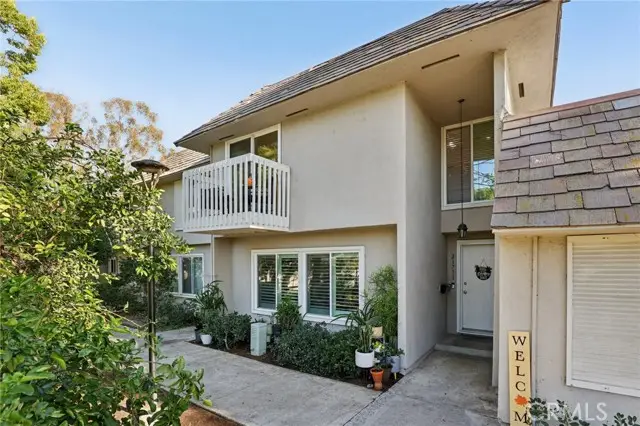 21711 Lake Vista Drive, Lake Forest, CA 92630 - Image #2