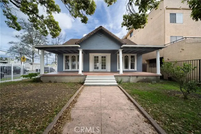 201 Orange Avenue, Santa Ana, CA 92701 - #1