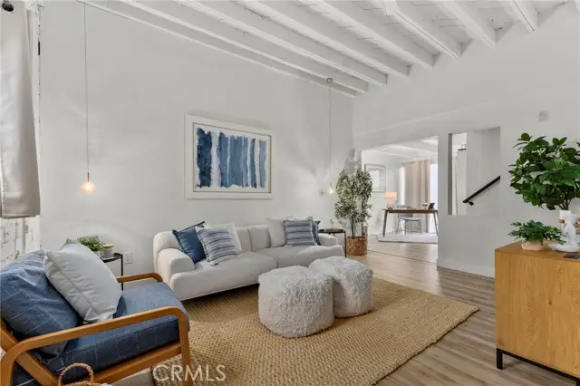 941 Hawthorn  #9, San Diego, CA 92101 - Image #3