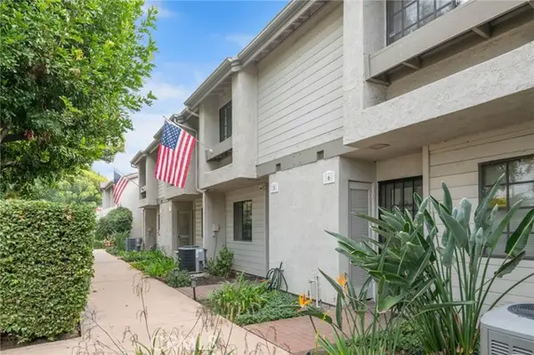 2220 Chapman  #5, Fullerton, CA 92831