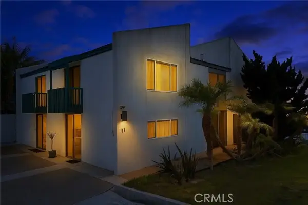 117 Bayside Place, Corona Del Mar, CA 92625