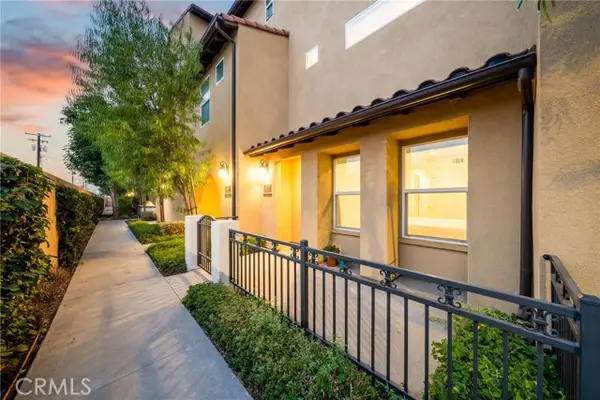 677 District, Anaheim, CA 92805