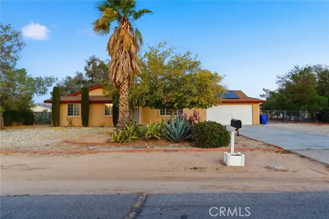 12785 Morning Star, Apple Valley, CA 92308 - Image #2