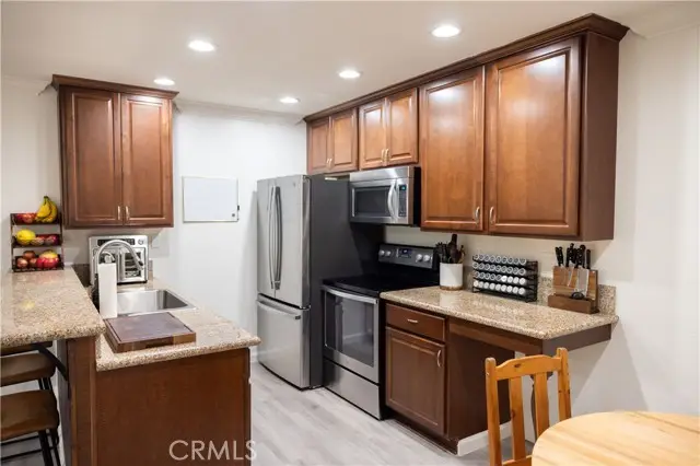 21991 Rimhurst, Lake Forest, CA 92630 - Image #3