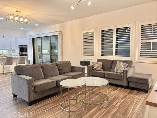 22 Lark, Lake Forest, CA 92630 - Image #3