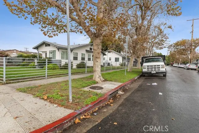 1301 60th Place, Los Angeles, CA 90044 - #3
