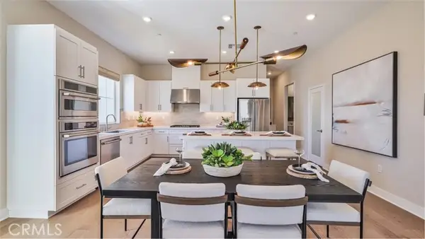 27423 Shining Willow Lane, Valencia, CA 91381