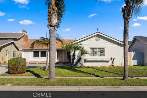 8342 Fontainbleau Way, Cypress, CA 90630