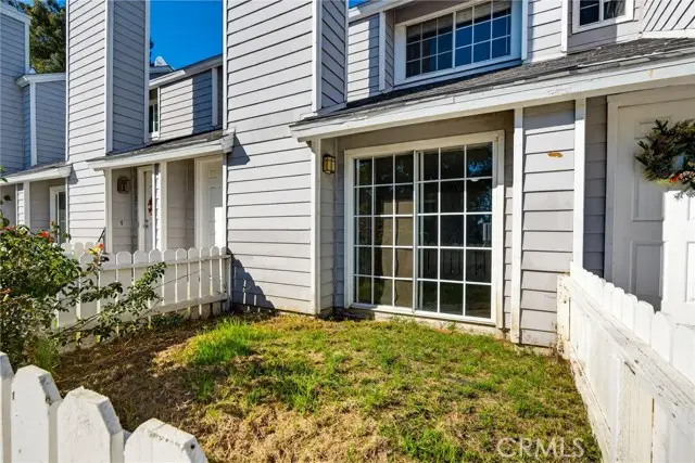 14380 Foothill, Sylmar, CA 91342 - Image #3