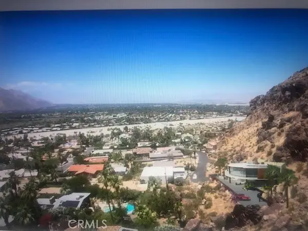 2400 Bisnaga, Palm Springs, CA 92262